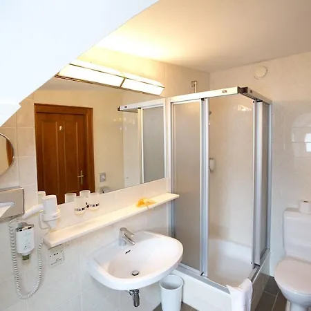 Am Mirabellplatz 4* Salzburg
