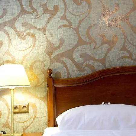 Hotel Am Mirabellplatz 4*