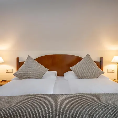 Am Mirabellplatz Hotel Salisburgo